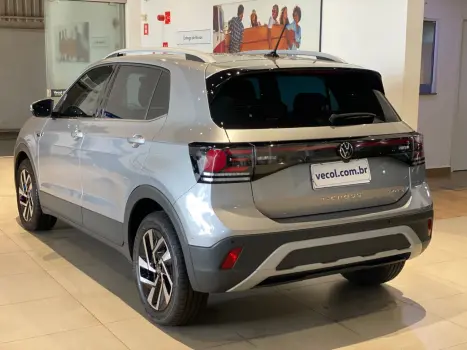 VOLKSWAGEN T-Cross 1.4 4P 250 TSI FLEX HIGHLINE AUTOM�TICO, Foto 12