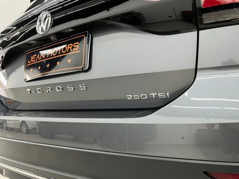 VOLKSWAGEN T-Cross 1.4 4P 250 TSI FLEX EXTREME HIGHLINE AUTOM�TICO, Foto 12