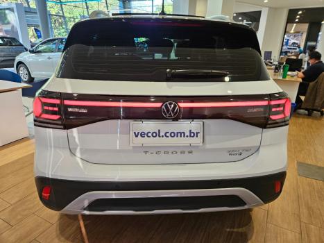 VOLKSWAGEN T-Cross 1.4 4P 250 TSI FLEX HIGHLINE AUTOM�TICO, Foto 11