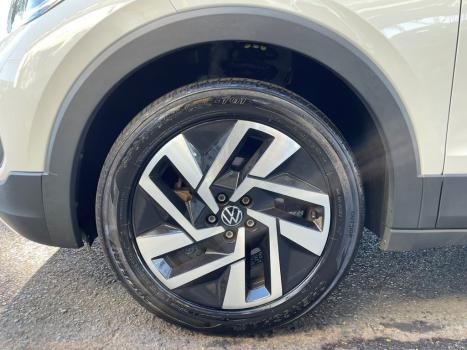 VOLKSWAGEN T-Cross 1.0 4P 200 TSI FLEX AUTOM�TICO, Foto 15