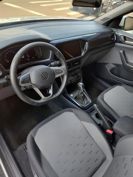 VOLKSWAGEN T-Cross 1.0 4P 200 TSI FLEX COMFORTLINE AUTOM�TICO, Foto 8