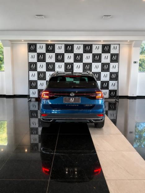 VOLKSWAGEN T-Cross 1.4 4P 250 TSI FLEX HIGHLINE AUTOM�TICO, Foto 6