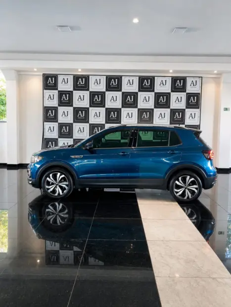 VOLKSWAGEN T-Cross 1.4 4P 250 TSI FLEX HIGHLINE AUTOM�TICO, Foto 8