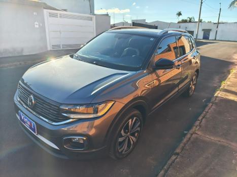 VOLKSWAGEN T-Cross 1.4 4P 250 TSI FLEX HIGHLINE AUTOM�TICO, Foto 3