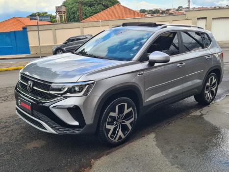 VOLKSWAGEN Taos 1.4 16V 4P FLEX 250 TSI HIGHLINE AUTOMÁTICO, Foto 4 VOLKSWAGEN Taos 1.4 16V 4P FLEX 250 TSI HIGHLINE AUTOMÁTICO, Foto 4