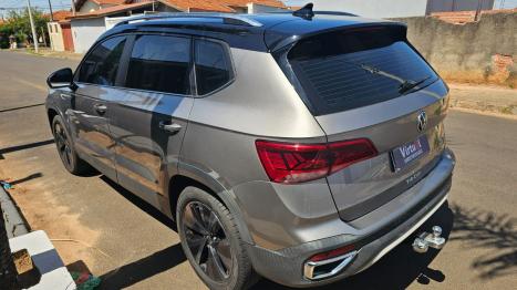 VOLKSWAGEN Taos 1.4 16V 4P FLEX 250 TSI HIGHLINE AUTOMÁTICO, Foto 4 VOLKSWAGEN Taos 1.4 16V 4P FLEX 250 TSI HIGHLINE AUTOMÁTICO, Foto 4