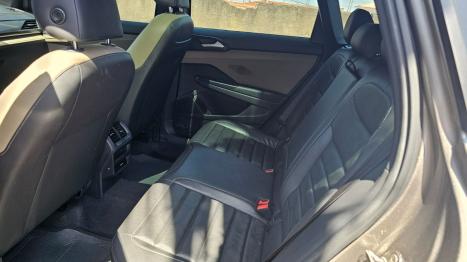 VOLKSWAGEN Taos 1.4 16V 4P FLEX 250 TSI HIGHLINE AUTOMÁTICO, Foto 10 VOLKSWAGEN Taos 1.4 16V 4P FLEX 250 TSI HIGHLINE AUTOMÁTICO, Foto 10