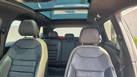 VOLKSWAGEN Taos 1.4 16V 4P FLEX 250 TSI HIGHLINE AUTOMÁTICO, Foto 12 VOLKSWAGEN Taos 1.4 16V 4P FLEX 250 TSI HIGHLINE AUTOMÁTICO, Foto 12