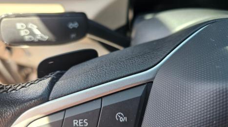 VOLKSWAGEN Taos 1.4 16V 4P FLEX 250 TSI HIGHLINE AUTOMÁTICO, Foto 23 VOLKSWAGEN Taos 1.4 16V 4P FLEX 250 TSI HIGHLINE AUTOMÁTICO, Foto 23