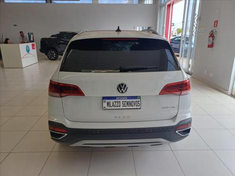 VOLKSWAGEN Taos 1.4 16V 4P FLEX 250 TSI HIGHLINE AUTOM�TICO, Foto 5