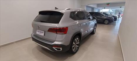 VOLKSWAGEN Taos 1.4 16V 4P FLEX 250 TSI HIGHLINE AUTOM�TICO, Foto 2