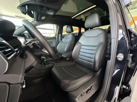 VOLKSWAGEN Taos 1.4 16V 4P FLEX 250 TSI HIGHLINE AUTOM�TICO, Foto 11