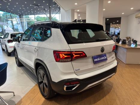 VOLKSWAGEN Taos 1.4 16V 4P FLEX 250 TSI HIGHLINE AUTOM�TICO, Foto 12
