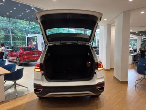 VOLKSWAGEN Taos 1.4 16V 4P FLEX 250 TSI HIGHLINE AUTOM�TICO, Foto 13