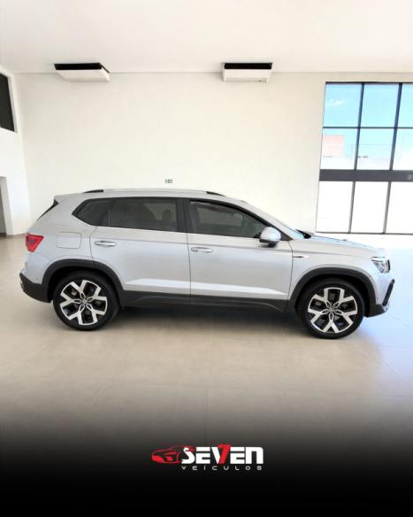 VOLKSWAGEN Taos 1.4 16V 4P FLEX 250 TSI HIGHLINE AUTOM�TICO, Foto 4