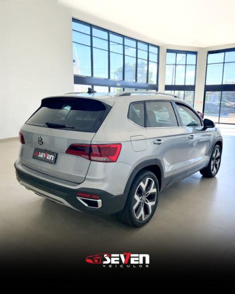 VOLKSWAGEN Taos 1.4 16V 4P FLEX 250 TSI HIGHLINE AUTOM�TICO, Foto 6
