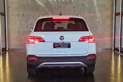 VOLKSWAGEN Taos 1.4 16V 4P FLEX 250 TSI HIGHLINE AUTOM�TICO, Foto 4