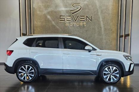 VOLKSWAGEN Taos 1.4 16V 4P FLEX 250 TSI HIGHLINE AUTOM�TICO, Foto 6