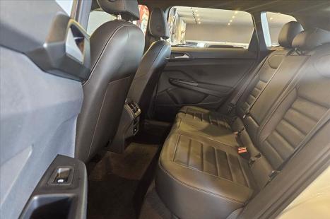 VOLKSWAGEN Taos 1.4 16V 4P FLEX 250 TSI HIGHLINE AUTOM�TICO, Foto 19