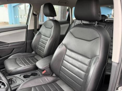 VOLKSWAGEN Taos 1.4 16V 4P FLEX 250 TSI COMFORTLINE AUTOM�TICO, Foto 14