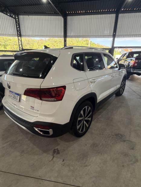 VOLKSWAGEN Taos 1.4 16V 4P FLEX 250 TSI HIGHLINE AUTOM�TICO, Foto 3