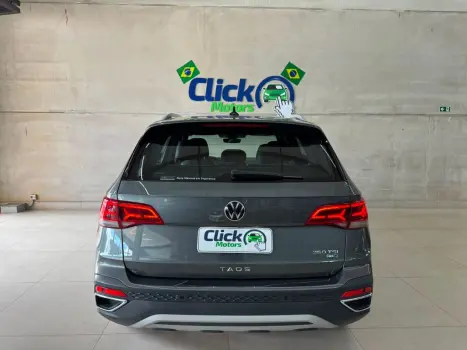 VOLKSWAGEN Taos 1.4 16V 4P FLEX 250 TSI HIGHLINE AUTOM�TICO, Foto 4