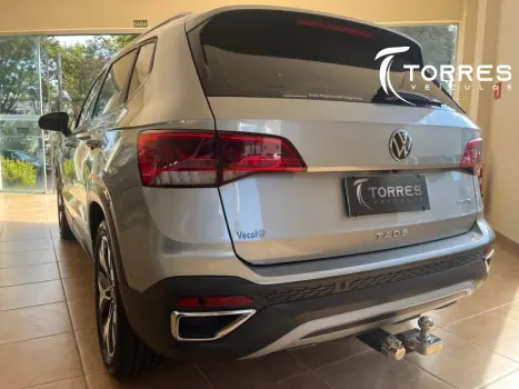 VOLKSWAGEN Taos 1.4 16V 4P FLEX 250 TSI HIGHLINE AUTOM�TICO, Foto 4