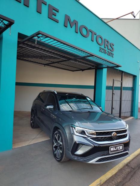 VOLKSWAGEN Taos 1.4 16V 4P FLEX 250 TSI HIGHLINE AUTOM�TICO, Foto 3