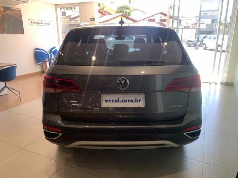 VOLKSWAGEN Taos 1.4 16V 4P FLEX 250 TSI HIGHLINE AUTOMÁTICO, Foto 9