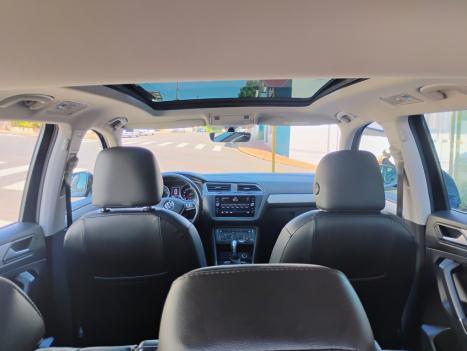 VOLKSWAGEN Tiguan 1.4 250 TSI TOTAL FLEX ALLSPACE TURBO AUTOMÁTICO TIPTRONIC, Foto 17 VOLKSWAGEN Tiguan 1.4 250 TSI TOTAL FLEX ALLSPACE TURBO AUTOMÁTICO TIPTRONIC, Foto 17