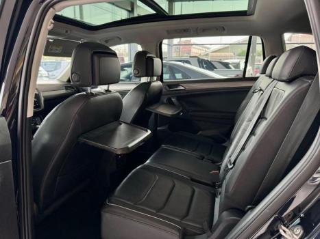 VOLKSWAGEN Tiguan 1.4 250 TSI TOTAL FLEX ALLSPACE COMFORTLINE TURBO AUTOM�TICO TIPTRONIC, Foto 12