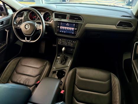 VOLKSWAGEN Tiguan 1.4 250 TSI TOTAL FLEX ALLSPACE COMFORTLINE TURBO AUTOMÁTICO TIPTRONIC, Foto 10