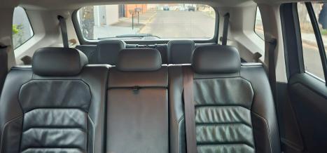 VOLKSWAGEN Tiguan 1.4 250 TSI TOTAL FLEX ALLSPACE COMFORTLINE TURBO AUTOM�TICO TIPTRONIC, Foto 10