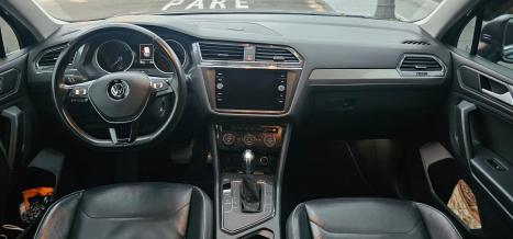VOLKSWAGEN Tiguan 1.4 250 TSI TOTAL FLEX ALLSPACE COMFORTLINE TURBO AUTOM�TICO TIPTRONIC, Foto 13