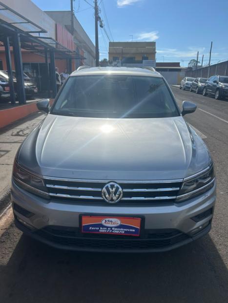 VOLKSWAGEN Tiguan 1.4 250 TSI TOTAL FLEX ALLSPACE COMFORTLINE TURBO AUTOMÁTICO TIPTRONIC, Foto 2