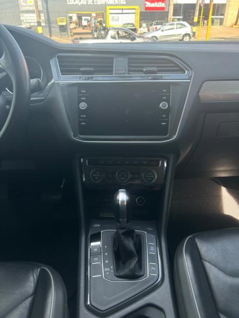 VOLKSWAGEN Tiguan 1.4 250 TSI TOTAL FLEX ALLSPACE COMFORTLINE TURBO AUTOMÁTICO TIPTRONIC, Foto 8