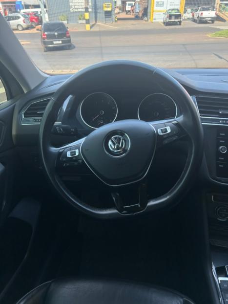VOLKSWAGEN Tiguan 1.4 250 TSI TOTAL FLEX ALLSPACE COMFORTLINE TURBO AUTOMÁTICO TIPTRONIC, Foto 9