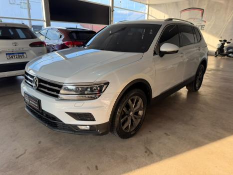 VOLKSWAGEN Tiguan 1.4 16V 4P TSI TURBO DSG AUTOMÁTICO, Foto 2
