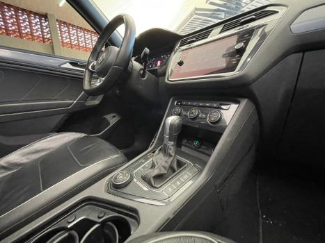 VOLKSWAGEN Tiguan 2.0 16V 4P FSI R-LINE TURBO AUTOM�TICO, Foto 14