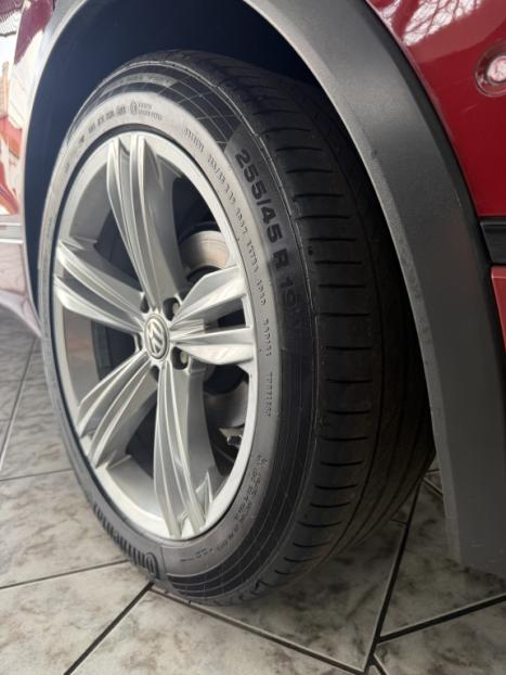 VOLKSWAGEN Tiguan 2.0 350 TSI TOTAL FLEX ALLSPACE R-LINE 4-MOTION TURBO AUTOM�TICO DSG, Foto 10