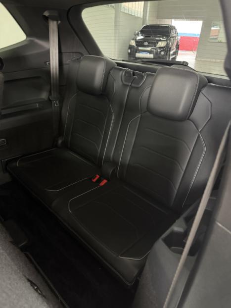 VOLKSWAGEN Tiguan 2.0 350 TSI TOTAL FLEX ALLSPACE R-LINE 4-MOTION TURBO AUTOM�TICO DSG, Foto 11