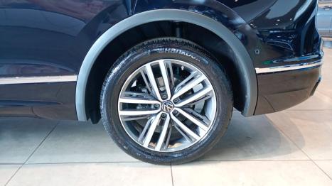 VOLKSWAGEN Tiguan 2.0 300 TSI ALLSPACE R-LINE TURBO AUTOM�TICO, Foto 8