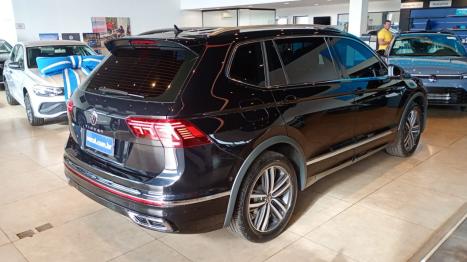 VOLKSWAGEN Tiguan 2.0 300 TSI ALLSPACE R-LINE TURBO AUTOM�TICO, Foto 9