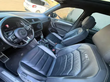 VOLKSWAGEN Tiguan 2.0 350 TSI ALLSPACE R-LINE 4-MOTION TURBO AUTOMÁTICO DSG, Foto 19