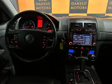 VOLKSWAGEN Touareg 3.6 24V V6 4P FSI 4X4 AUTOM�TICO, Foto 6