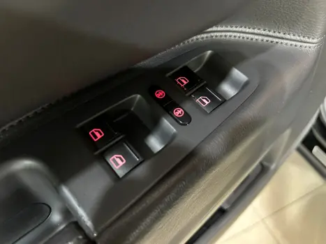 VOLKSWAGEN Touareg 3.6 24V V6 4P FSI 4X4 AUTOM�TICO, Foto 9