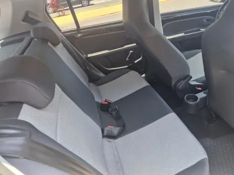 VOLKSWAGEN UP 1.0 12V 4P TAKE FLEX, Foto 10