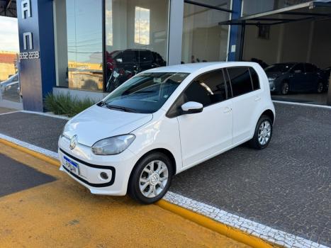 VOLKSWAGEN UP 1.0 12V 4P HIGH FLEX, Foto 2