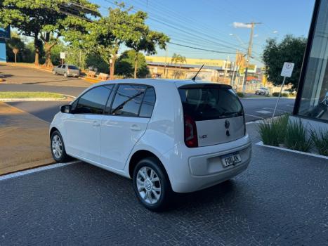 VOLKSWAGEN UP 1.0 12V 4P HIGH FLEX, Foto 4