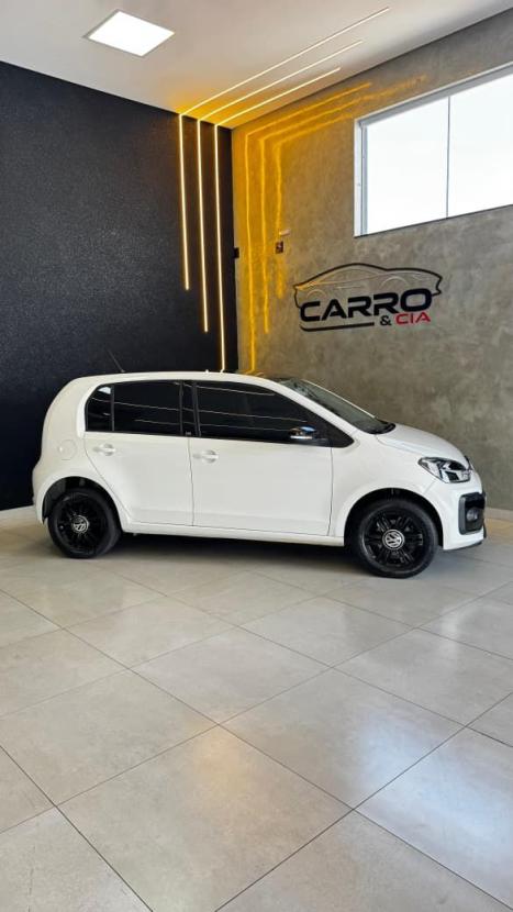 VOLKSWAGEN UP 1.0 12V 4P FLEX, Foto 4